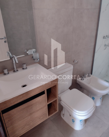 Departamento centrico, de 1 dormitorio, con cochera.
