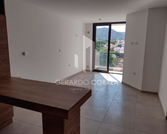 Dpto 1 dorm, a estrenar, con cochera. Centrico.