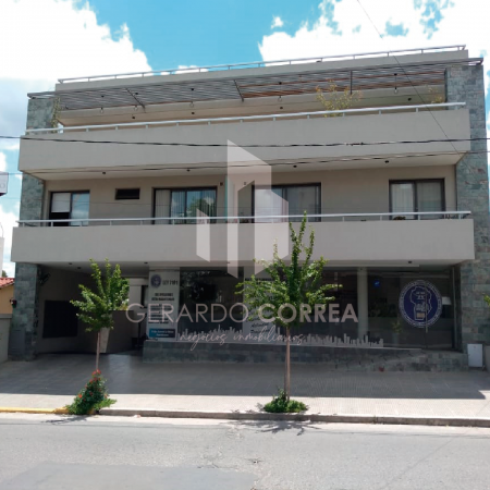 Depto centrico, 1 dorm., con cochera