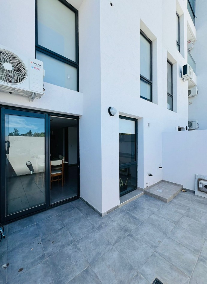 Duplex centrico, excelente oportunidad.