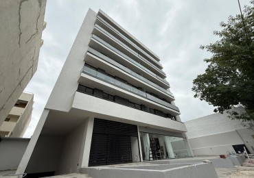 Departamento de 2 dormitorios a estrenar, con cochera. Centrico.