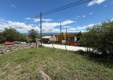 Lote con excelentes vistas